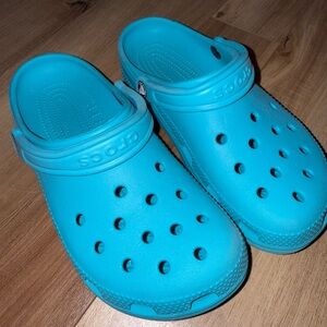 CROCS women’s Aqua Blue